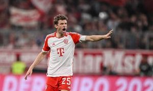 兹维列夫：作为拜仁球迷，觉得俱乐部不让穆勒继续留下是愚蠢的